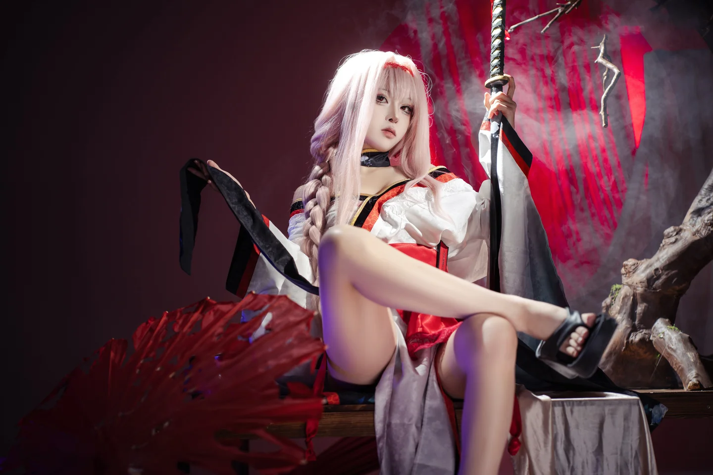 矢量鱼 - No.023 Nikke：胜利女神·暗莲 [30P-352MB] tg@simisebaisi 【丝足阁】011.webp